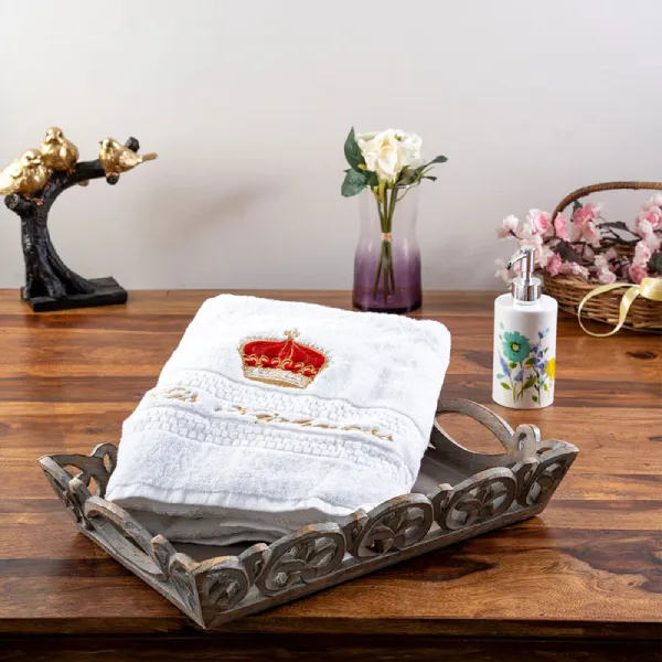 Dhagaraga Bath Towel Crown